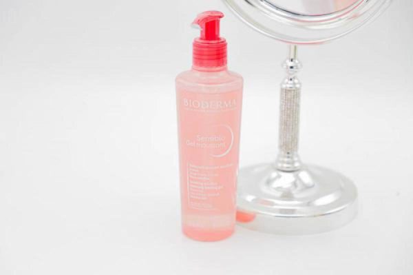 غسول BIODERMAبيوديرما250 مل لون GEL MOUSSANT
